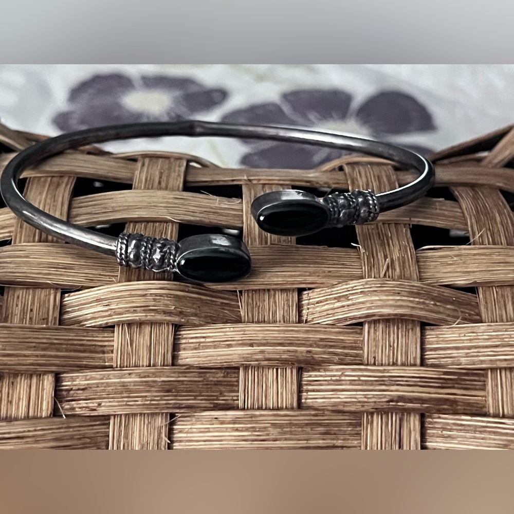 Vintage Sterling Silver & Onyx Cuff Bracelet – Stamped 925